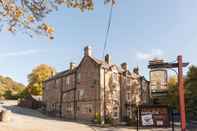 Exterior Wheatsheaf, Baslow by Marston's Inns