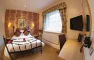 Bedroom 5 Wheatsheaf, Baslow by Marston's Inns