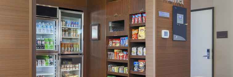 Lobby Fairfield Inn & Suites Pleasanton