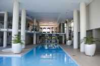 Swimming Pool Knightsbridge Luxury Apartment