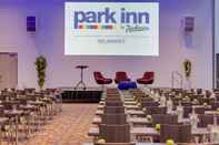 Sảnh chức năng Park Inn by Radisson Neumarkt