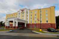 Exterior Hampton Inn Suffolk