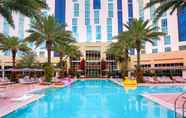 Swimming Pool 2 Hilton West Palm Beach