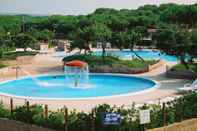 Swimming Pool Camping Village Li Nibari