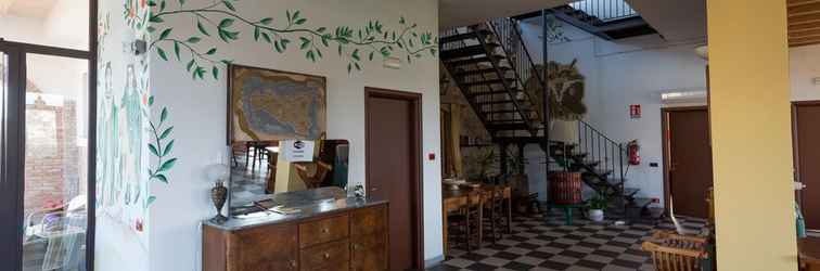 Lobi La Casa Rossa Country House