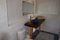 In-room Bathroom Casa Juana