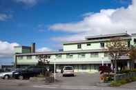 Exterior Inn On The Harbour