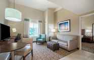 Common Space 5 Hawthorn Suites by Wyndham Bridgeport/Clarksburg