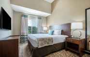 Bedroom 7 Hawthorn Suites by Wyndham Bridgeport/Clarksburg