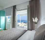 Bedroom 7 Coral Hotel