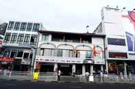 Luar Bangunan Kandy City Hotel by Earl's