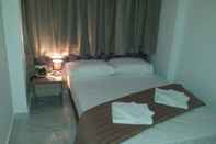 Kamar Tidur Hotel Rex