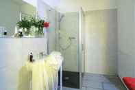 In-room Bathroom Ferienpark Pinnow