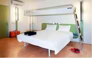 Bedroom 3 Ibis Budget Antony Massy