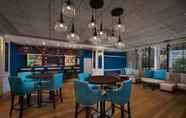 Bar, Cafe and Lounge 7 Wyndham Garden Lake Buena Vista Disney Springs® Resort Area