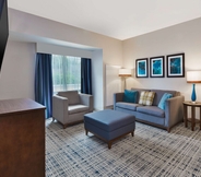 Common Space 4 Homewood Suites by Hilton Pittsburgh Downtown