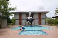 Swimming Pool Welimaluwa Resort