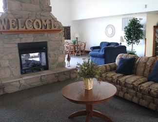 Lobby 2 Farmstead Inn & Conference Center