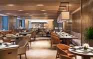 Restaurant 5 Courtyard by Marriott Zhengzhou East