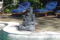 Swimming Pool Samurai Beach Bungalows Port Stephens YHA - Hostel