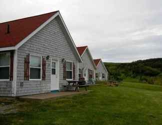 Exterior 2 Chisholms of Troy Coastal Cottages