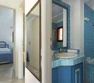 Toilet Kamar 7 Residence I Cormorani Alti