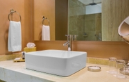 In-room Bathroom 3 GHL Collection Barranquilla