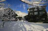 Exterior Powdersuites by The Hakuba Collection