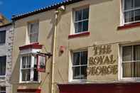 Exterior The Royal George