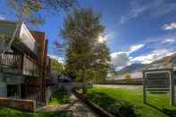 Exterior Shadow Mountain Lodge