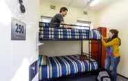 Kamar Tidur 7 YHA Fremantle Prison