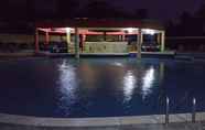 Swimming Pool 4 Aparta Hotel Pontevedra