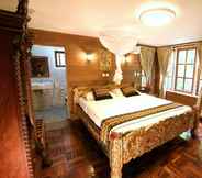 ห้องนอน 4 Golden Empress Hotel