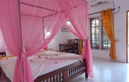 Bilik Tidur 3 Rico Shadow Guest House