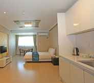 Kamar Tidur 7 R&T Hotel