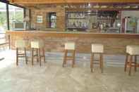 Bar, Kafe dan Lounge Platon Hotel