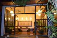 Bangunan Bakhaw Bed & Breakfast