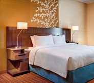 Kamar Tidur 5 Fairfield Inn & Suites Utica