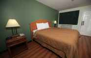 Bedroom 2 Texas Inn