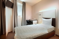 ห้องนอน b_smart motel Basel