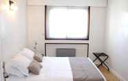 Bedroom 3 Short Stay Paris Apartments