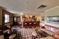 Bar, Cafe and Lounge Strathburn Hotel