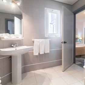 Hotel Abades Manzanil1 , 飯店阿塔费