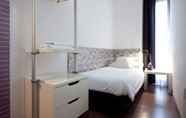 Bilik Tidur 6 Hostal Nitzs Bcn