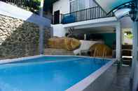 Swimming Pool Villa Baywatch Rumassala