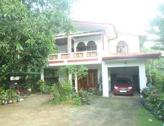 Exterior 2 Pradeepa Guest House
