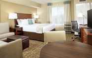 Bedroom 7 Hawthorn Suites by Wyndham Wheeling at the Highlands