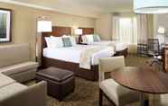 Kamar Tidur 6 Hawthorn Suites by Wyndham Wheeling at the Highlands