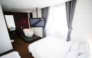 Kamar Tidur 4 Boutique Hotel Wine