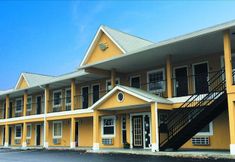 外部的 2 FairBridge Inn Express Rome